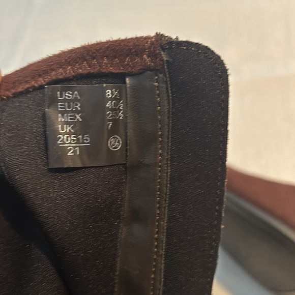 Predictions Women’s Brown Ankle Heeled Boots w/ square heel Size 8.5 Preowned - Picture 8 of 16